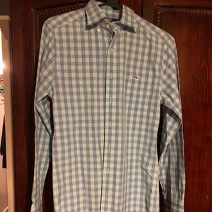 Vineyard Vines Button Down XS